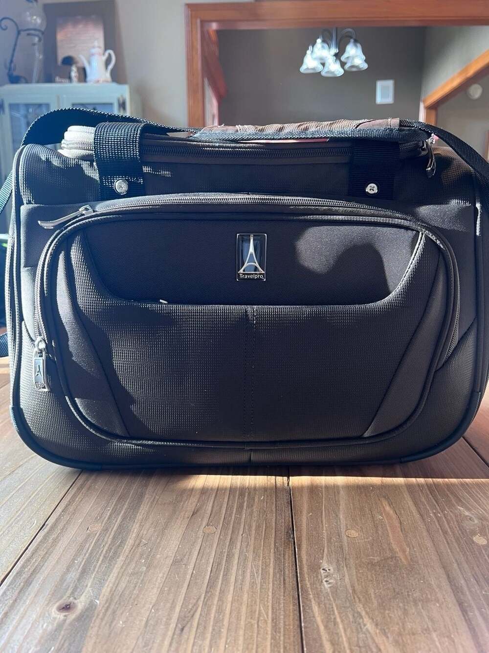 Travelpro Maxlite 5 Soft Tote Underseat Brown EUC